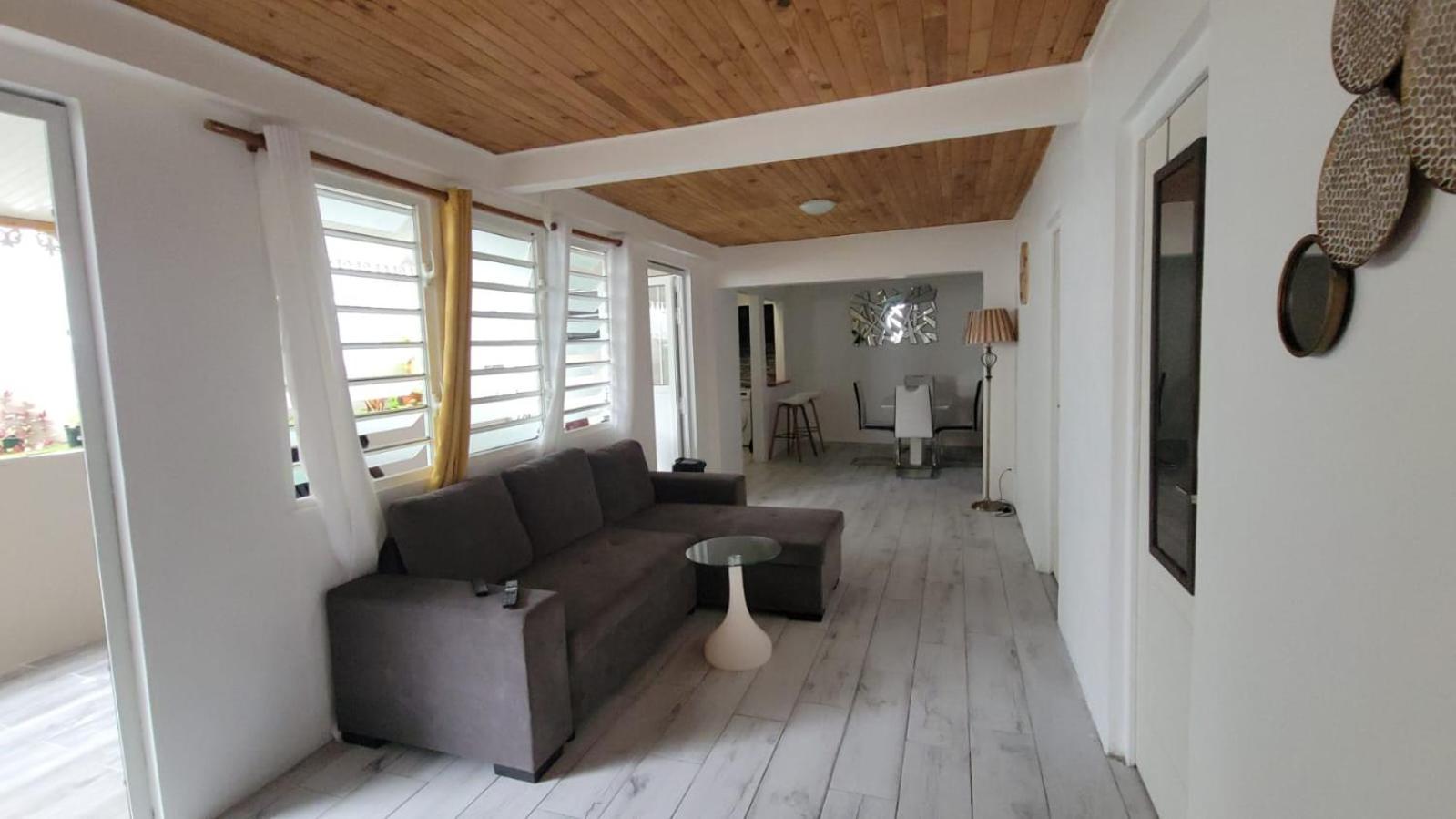 Maison D'Hanaya Le Marin Luaran gambar